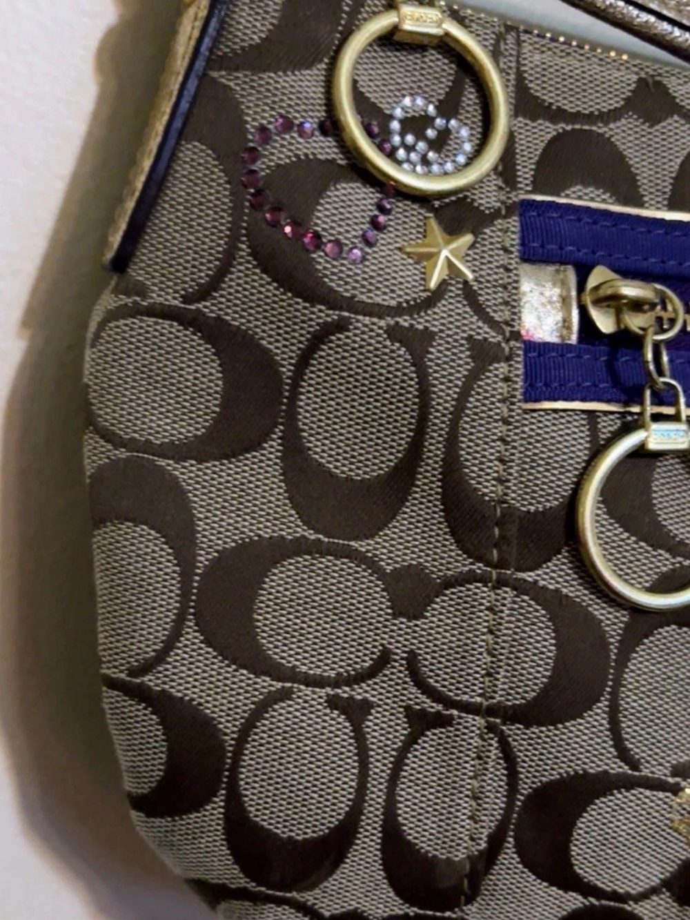 Coach Khaki Signature Canvas Shoulder Bag with Purple Accents - Picture 8 of 10
